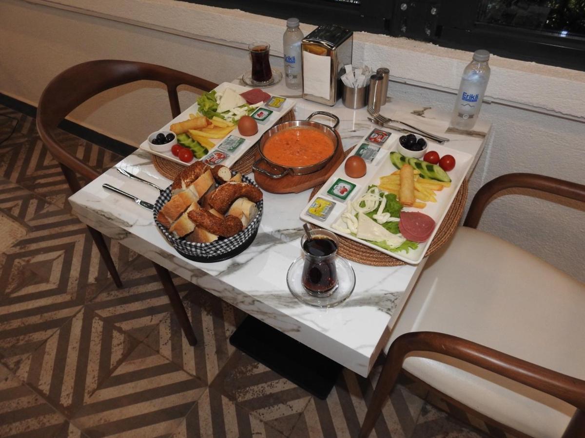 The Boutique Kumbağ