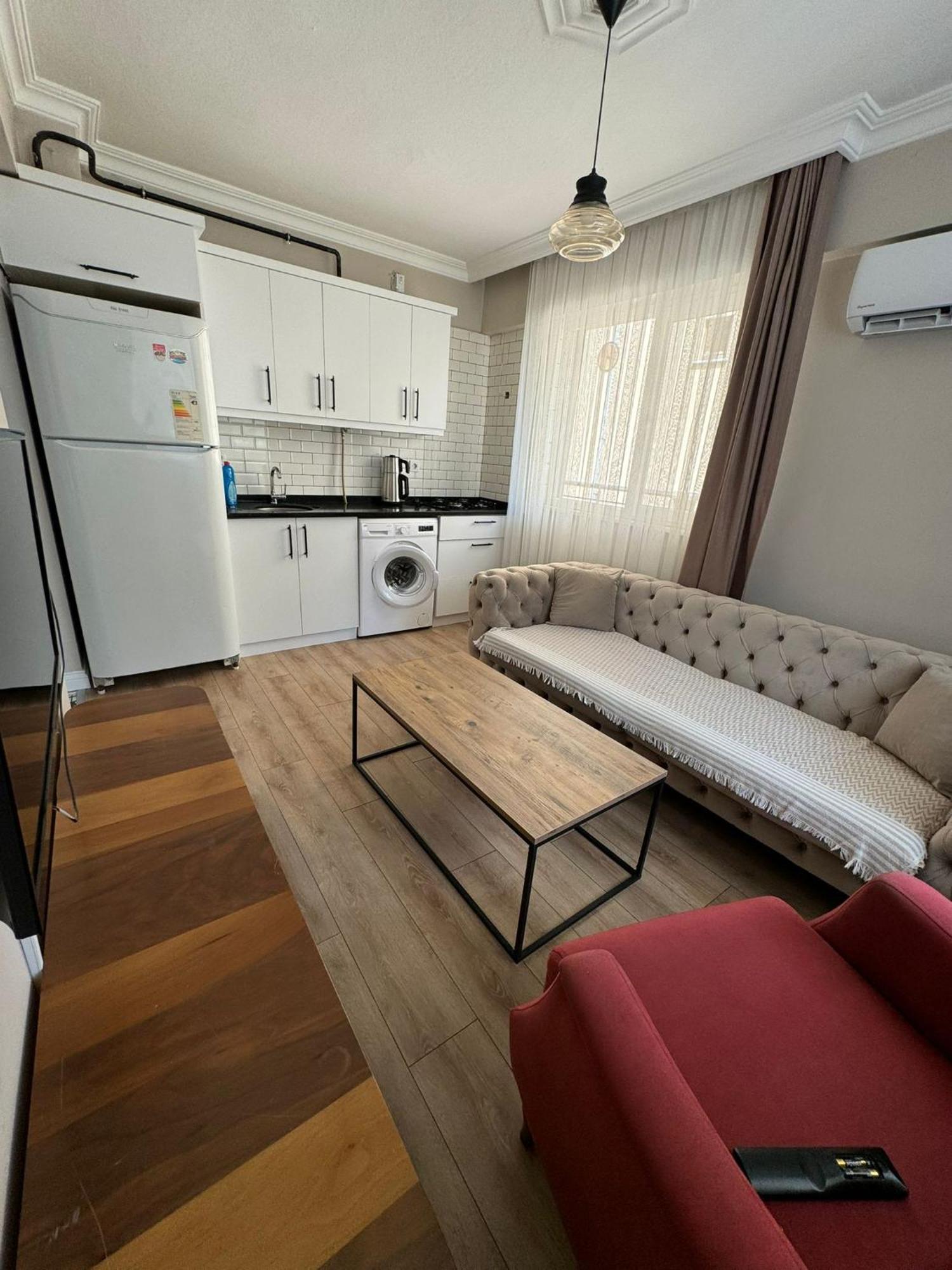 The Boutique * Kumbağ