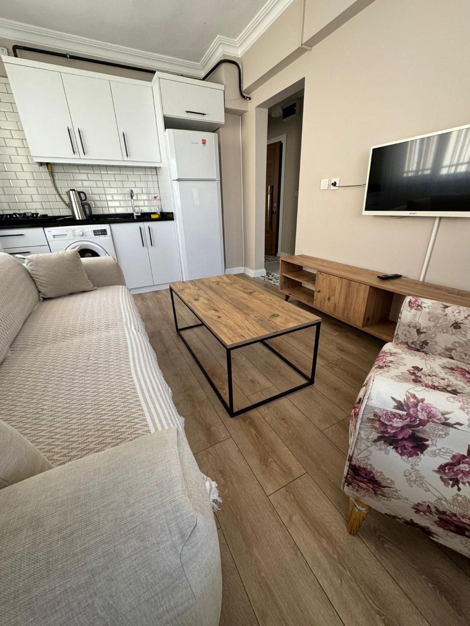 The Boutique Kumbağ